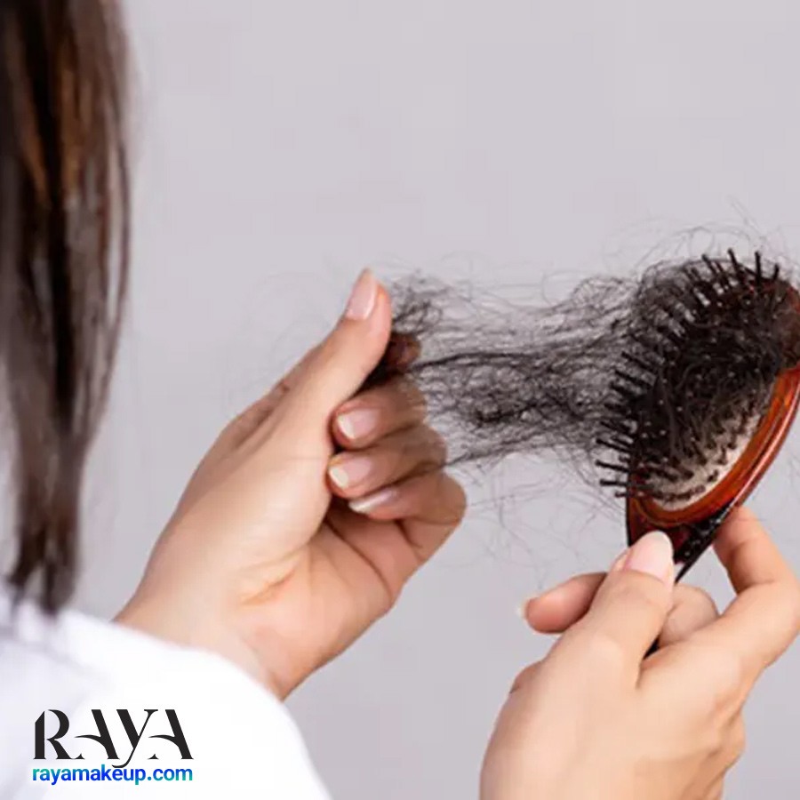 آیا یائسگی باعث ریزش مو می شود؟ علائم و راهکارهای درمانی آن چیست؟
