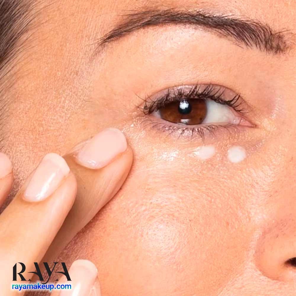 کرم دور چشم ضد چروک و جوانساز مدل رتینول بوست نوتروژینا Neutrogena Retinol Boost Yaşlanma Karşıtı Göz Kremi