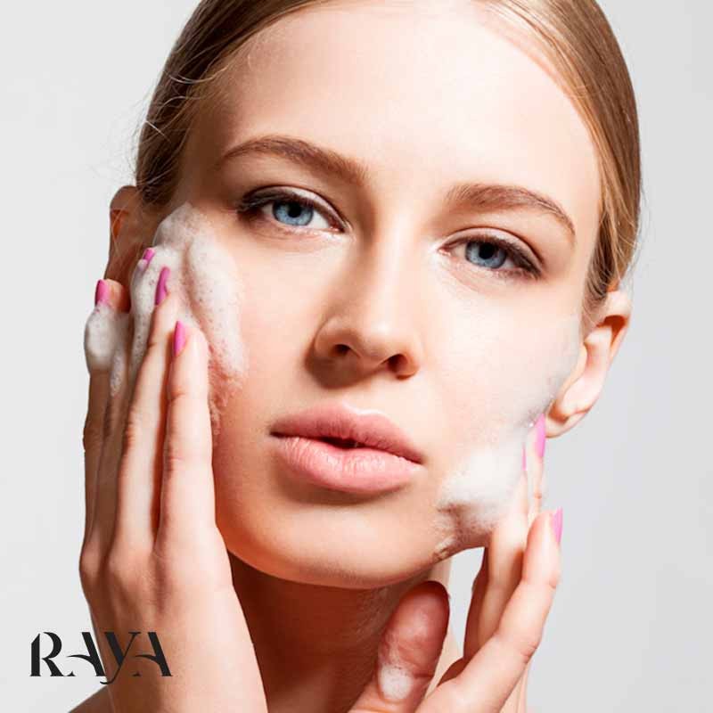 آلفاهیدروکسی اسید یا آ اچ آ (AHA) با بتاهیدروکسی اسید یا بی اچ آ (BHA)