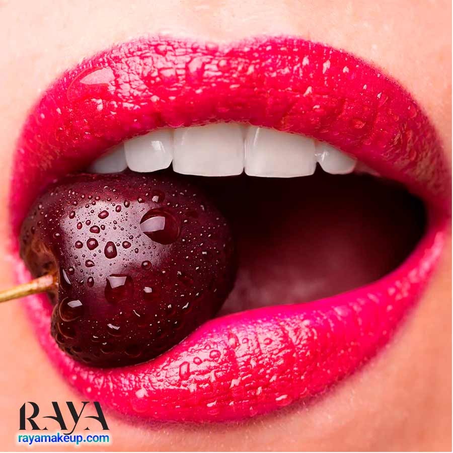حجم دهنده و نرم کننده لب بایووین مدل لیپ جاب چری لیپ پلامپر Biovene Lip Job Cherry Lip Plumper