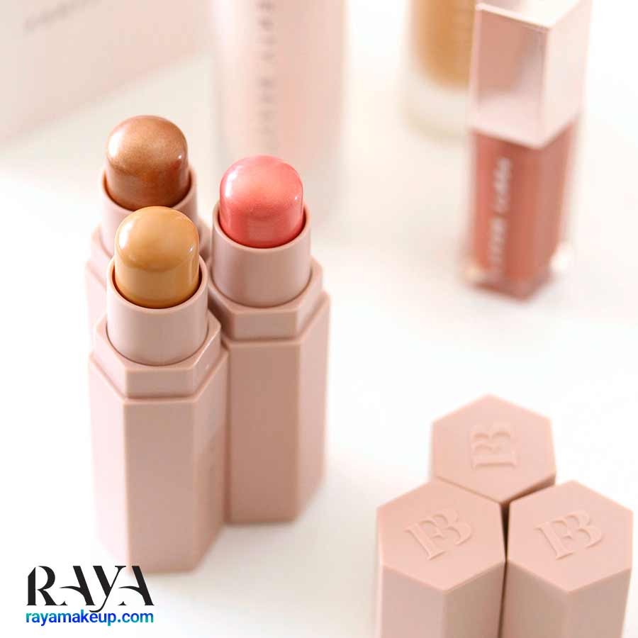 هایلایتر استیکی براق مدل مچ استیکس شیمر فنتی بیوتی Fenty Beauty Match Stix Shimmer Skinstick