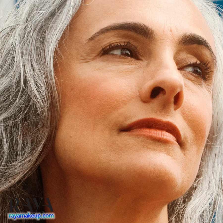 سرم کنسانتره مرطوب کننده و روشن کننده پوست حاوی روغن هویج وحشی اوداسیت Odacité Car Vital Glow Wild Carrot Serum Concentrate
