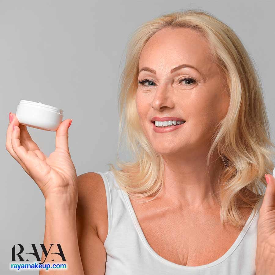 چگونه یک کرم ضد چروک مناسب انتخاب کنیم؟