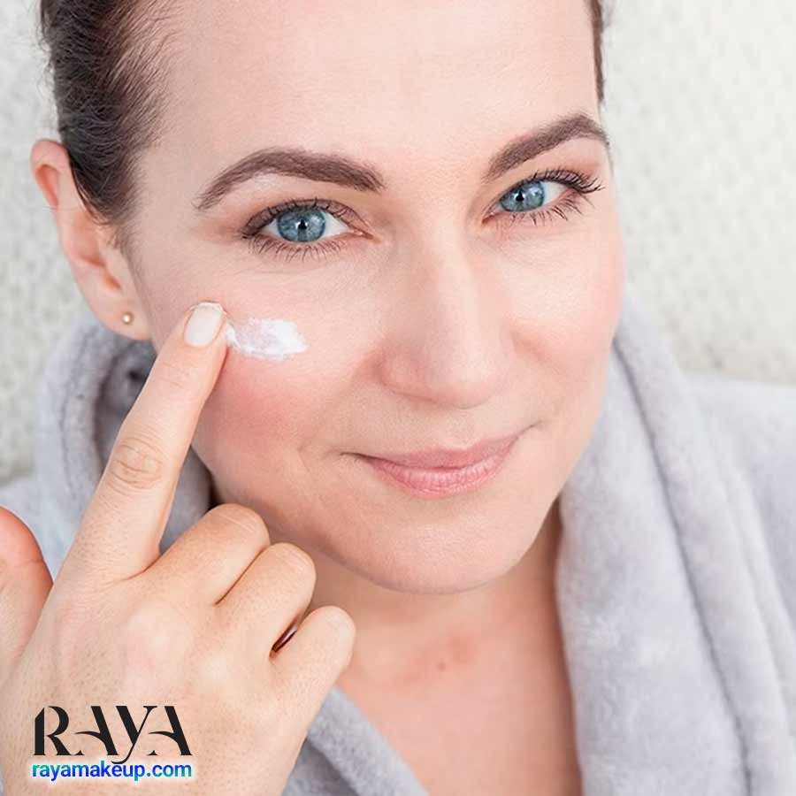 چگونه یک کرم ضد چروک مناسب انتخاب کنیم؟