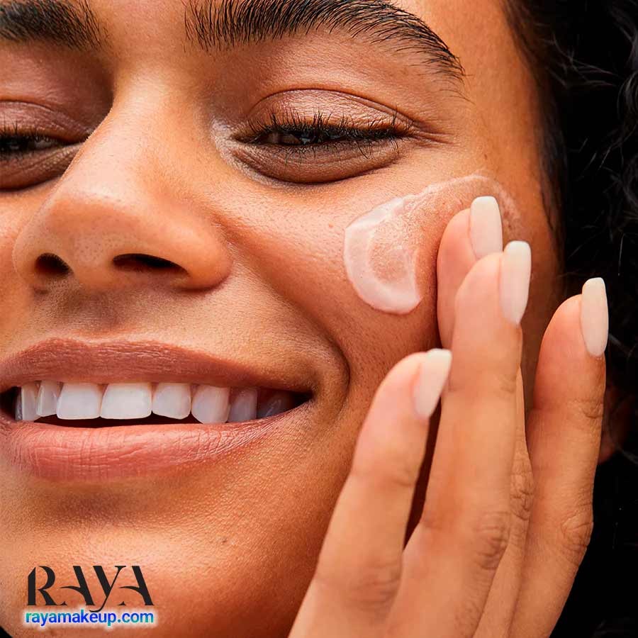 پرایمر ژلی آبرسان و صاف کننده پوست آر ام اس بیوتی ری ایوالو رادیانس لاکینگ RMS Beauty ReEvolve Radiance Locking Primer