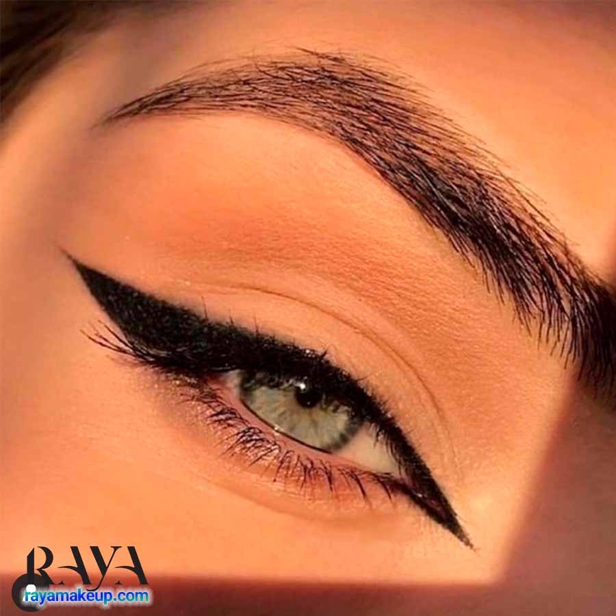 مداد چشم مشکی ضد حساسیت و 24 ساعته یورن مدل لا فرم آنتی آلرژنیک اور استی آل دی Yorn La Forme Anti-Allergenic Everstay All Day Eye Liner