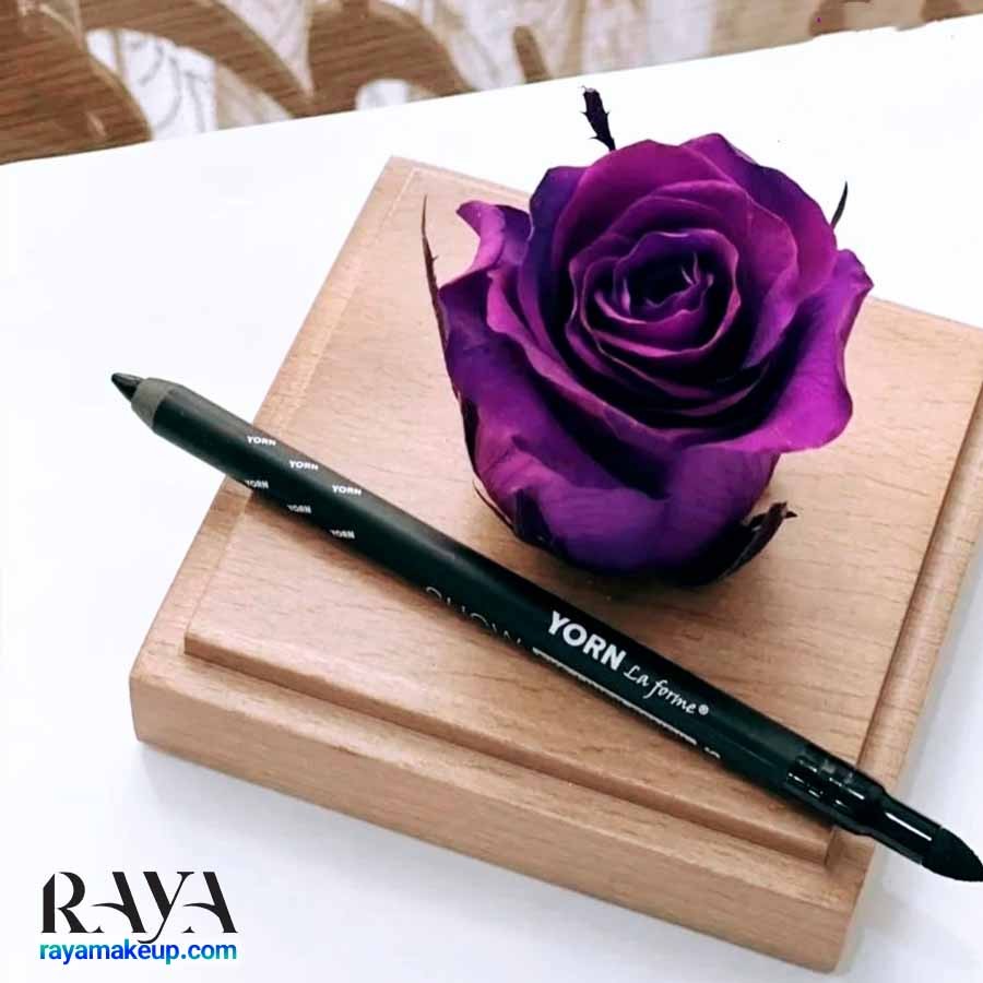 مداد چشم مشکی دوطرفه پد دار ضد آب و 24 ساعته کربن بلک یورن مدل شو  Yorn La Forme Carbon Black Show Eye Liner Pencil