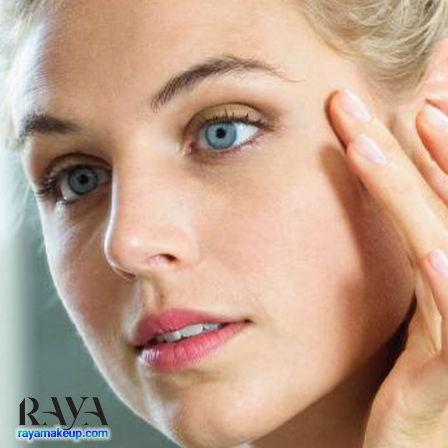 چگونه از شر خطوط پنجه کلاغی گوشه چشم خلاص شویم؟ راهکارهای درمان و پیشگیری از آن 