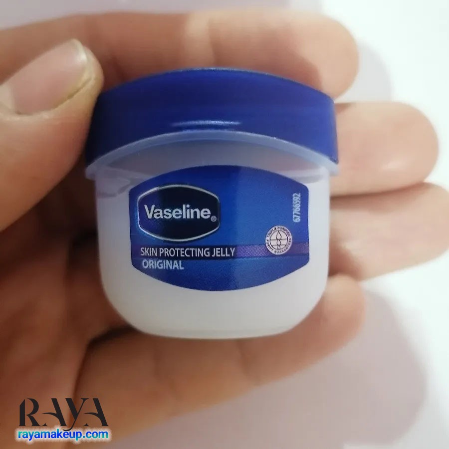 چگونه پاهای خود را نرم کنیم و از زبری و ترک های آن خلاص شویم؟