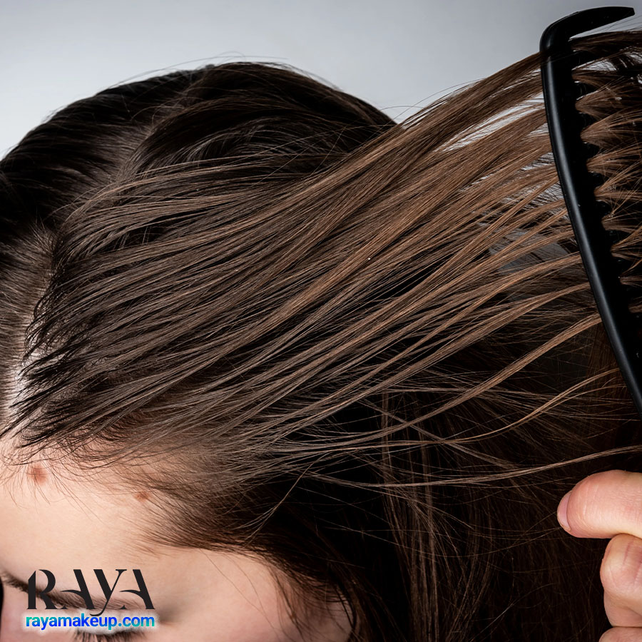 بررسی علل چرب شدن مو و راهکارهایی برای پیشگیری و رفع موهای چرب