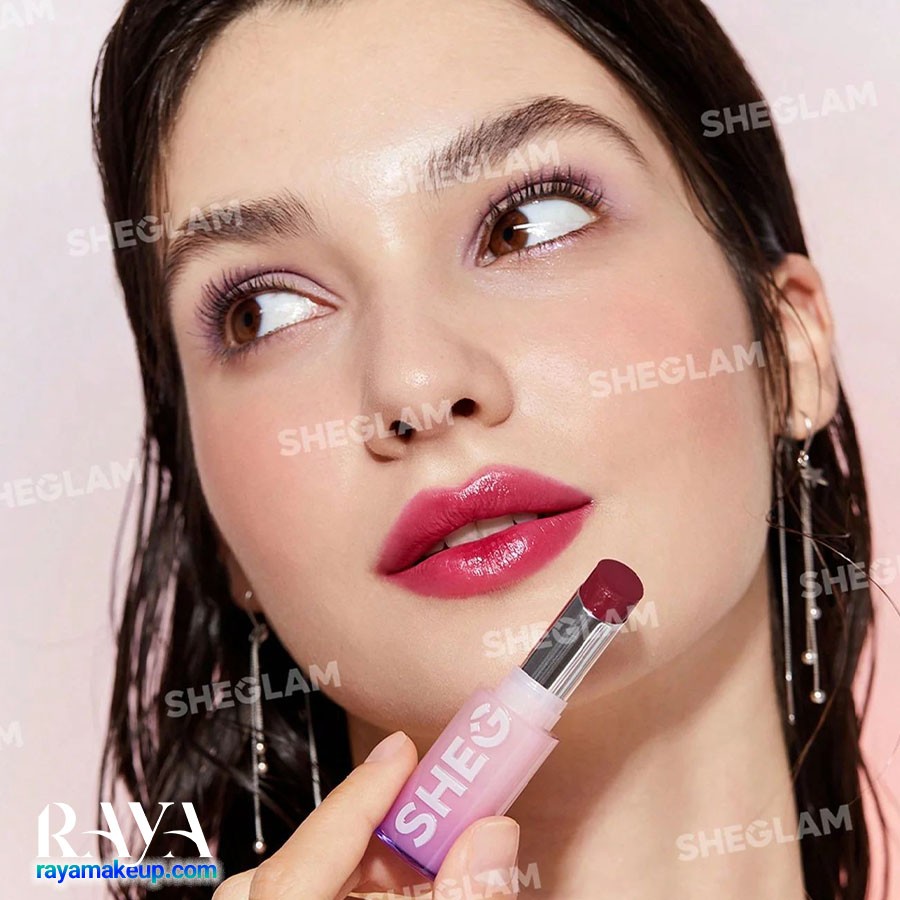 نحوه استفاده از رژ لب قرمز 	
