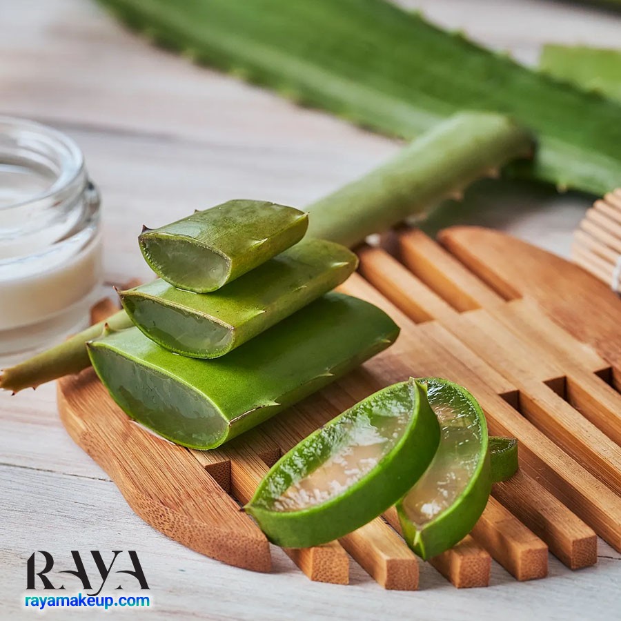 طرز تهیه 13 ماسک صورت آلوئه ورا در خانه برای انواع مختلف پوست	