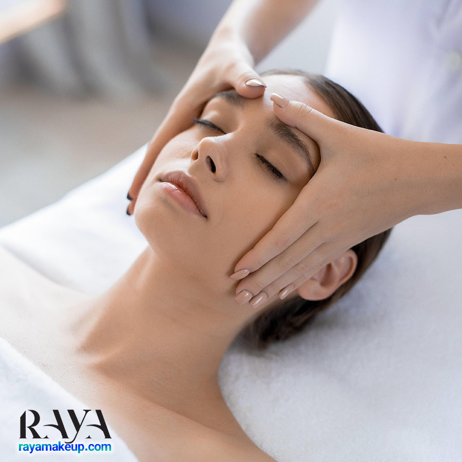 چگونه ماساژ صورت انجام دهیم؟ آموزش 7 مرحله ساده انجام ماساژ صورت در خانه 
