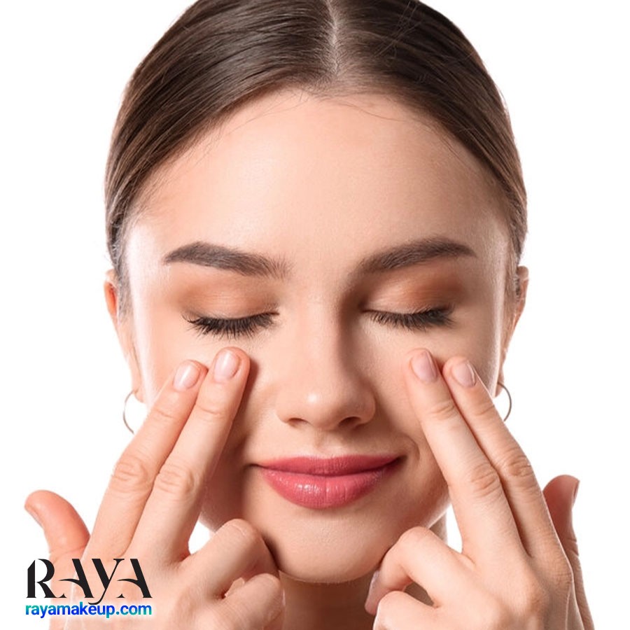 چگونه ماساژ صورت انجام دهیم؟ آموزش 7 مرحله ساده انجام ماساژ صورت در خانه