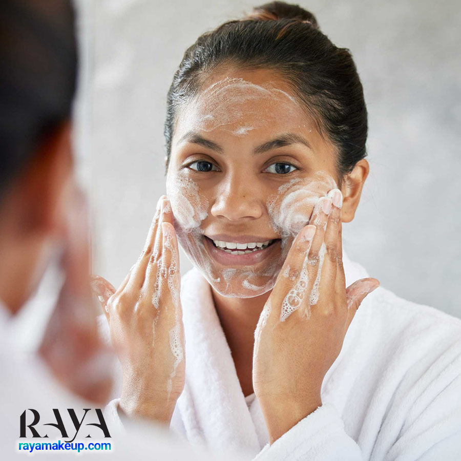 روش شستن و پاکسازی صورت در 5 مرحله ساده برای داشتن پوستی شفاف