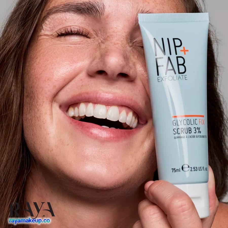 اسکراب لایه بردار صورت گلیکولیک فیکس نیپ اند فاب Nip + Fab Glycolic Fix Scrub 3% 