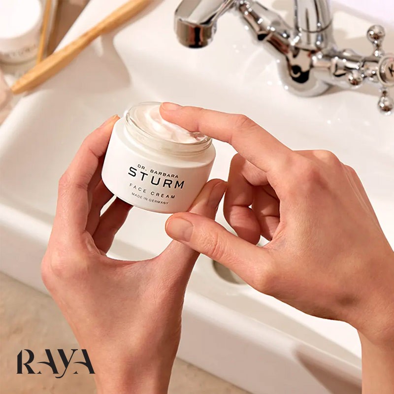کرم مرطوب کننده ضد پیری صورت دکتر باربارا استورم Dr. Barbara Sturm Face Cream