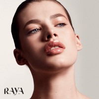 براق کننده لب یونیورسال گلاس بمب فنتی بیوتی
