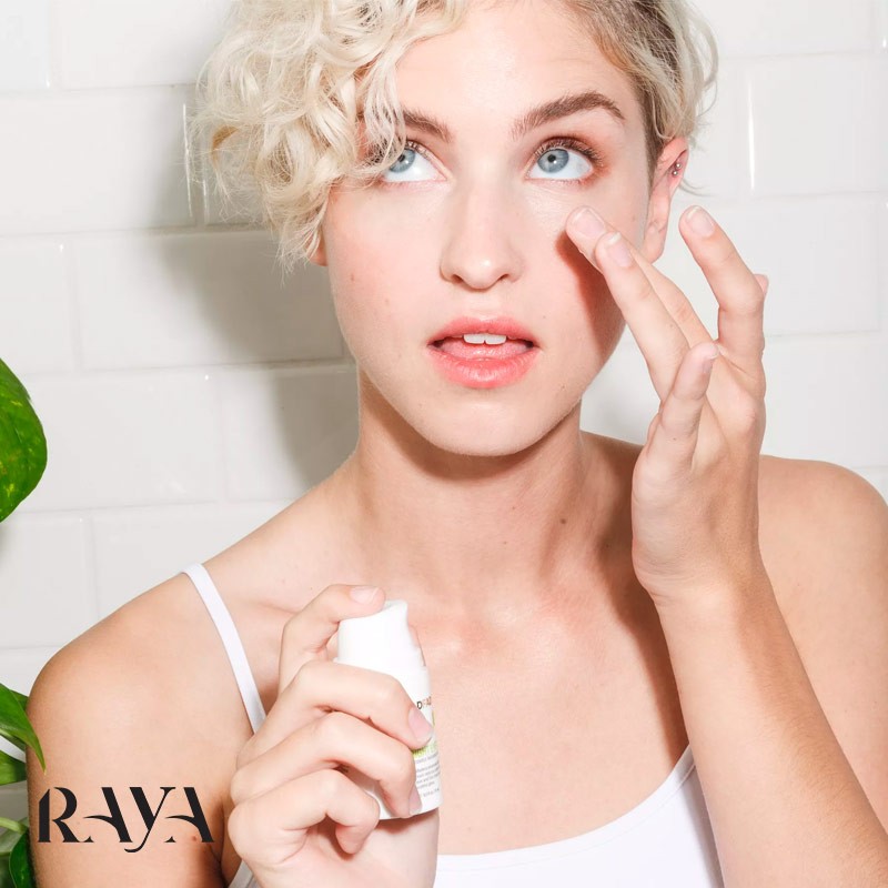 کرم دور چشم روشن کننده و ضد تیرگی گلدفادن Goldfaden MD Bright Eyes Dark Circle Radiance Concentrate