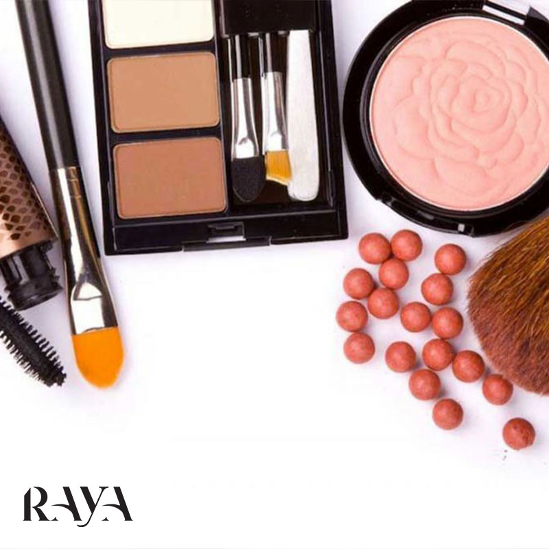 ترفندهای آرایشی حرفه ای برای مهمانی های شبانه
