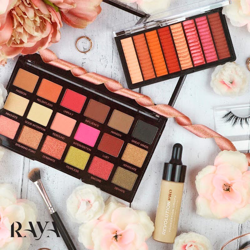 پالت سایه چشم 18 رنگ مدل ریجنریشن رولوشن پرو Revolution Pro Regeneration Eyeshadow Palette