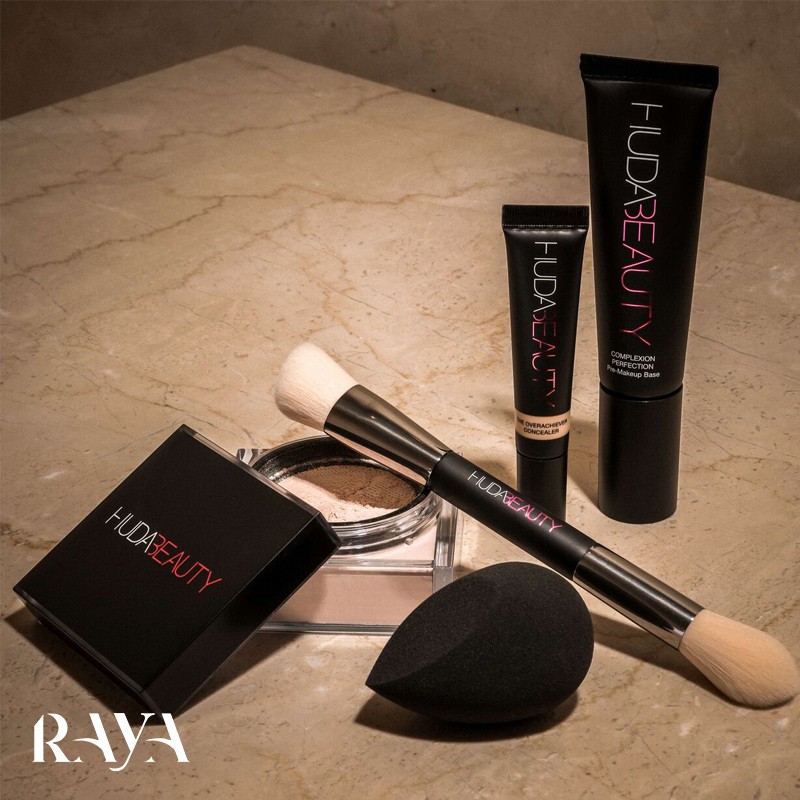 اسفنج آرایشی مشکی هدی بیوتی مدل د بیسیک بی Huda Beauty The Basic B Sponge Applicator