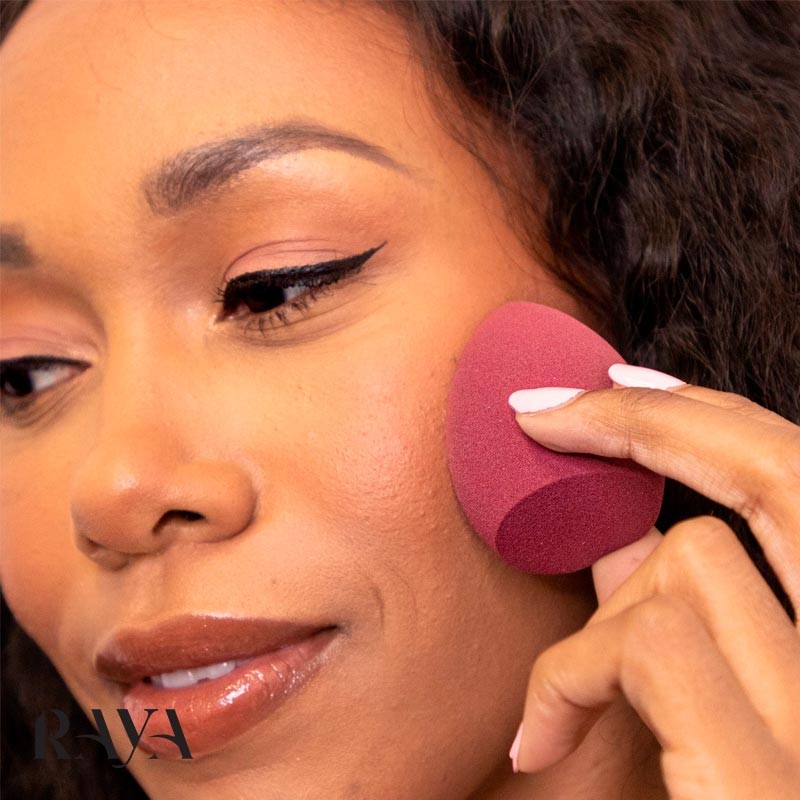 اسفنج آرایشی با کیس نگهدارنده اورجینال میکاپ ایریزر The Sponge by The Original MakeUp Eraser
