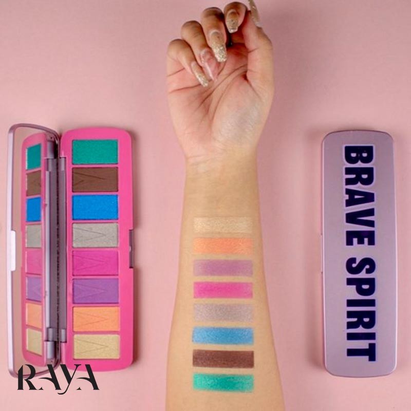 پالت سایه چشم 8 رنگ رولوشن مدل بریو اسپیریت Makeup Revolution Brave Spirit Eyeshadow Palette