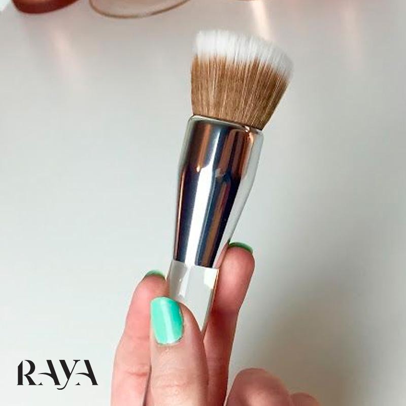 براش کرمپودر کلینیک مدل باف Clinique Foundation Buff Brush