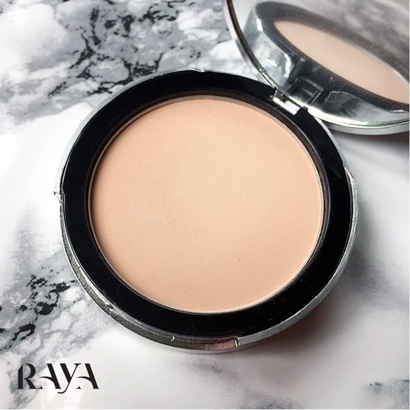 پنکک و پودر فیکس شیر تینت الف مدل بیوتیفولی بیر E.l.f. Beautifully Bare Sheer Tint Finishing Powder