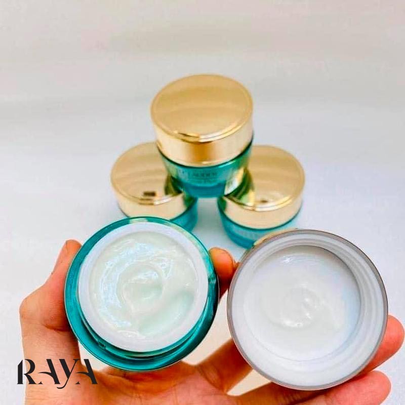 کرم شب مرطوب کننده نایت ویر پلاس استی لادر مدل آنتی اکسیدان نایت دتوکس Estee Lauder NightWear Plus Moisturizer Anti-Oxidant Night Detox Creme