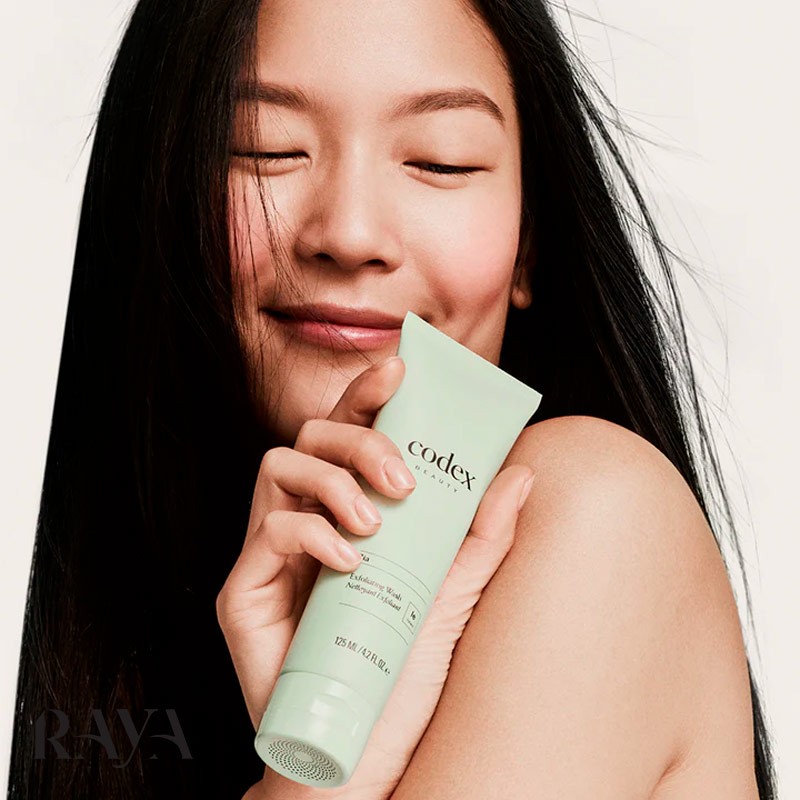 شوینده و لایه بردار صورت بیا اکسفولیتینگ واش کدکس بیوتی Codex Beauty Bia Exfoliating Wash
