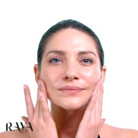 کرم ضد آفتاب کلینانس Cleanance اون با  SPF 50+