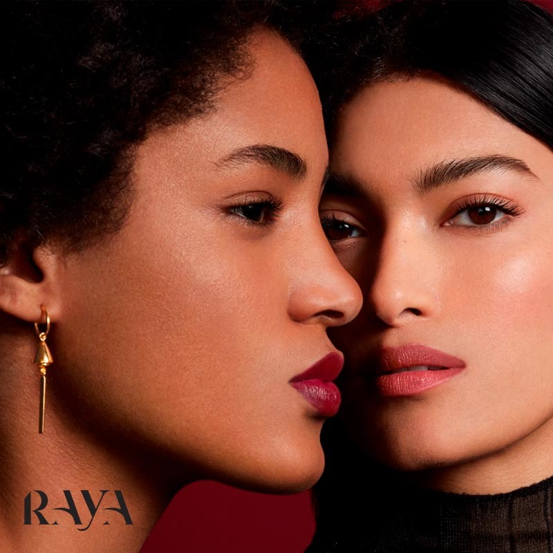 رژ لب مدادی مدل لوکس دیفاینینگ بابی براون Bobbi Brown Luxe Defining Lipstick