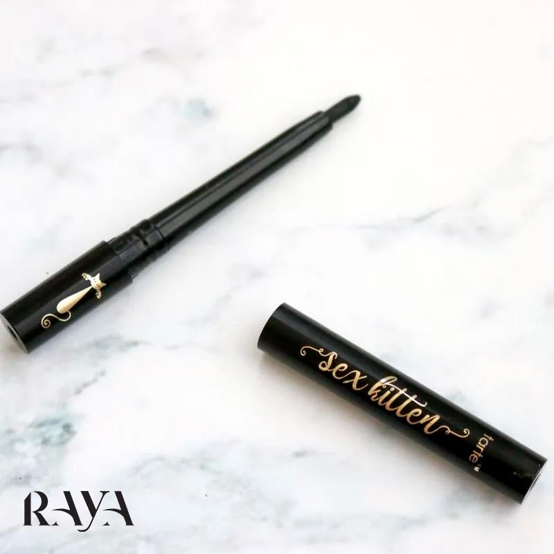 خط چشم ژلی ضد آب مشکی و گربه ای تارت مدل کیتن Tarte Cosmetics Kitten Eyeliner